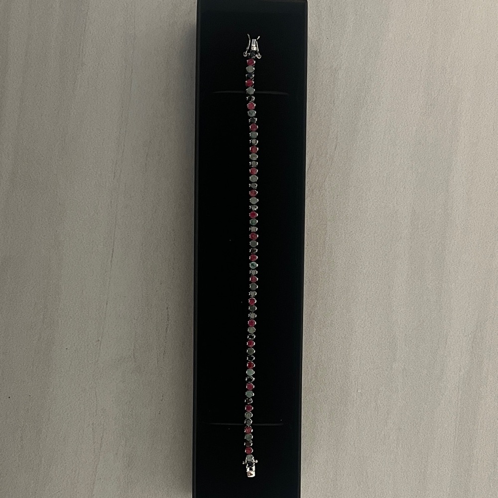 Elegant Silver and multicolor stone Bracelet